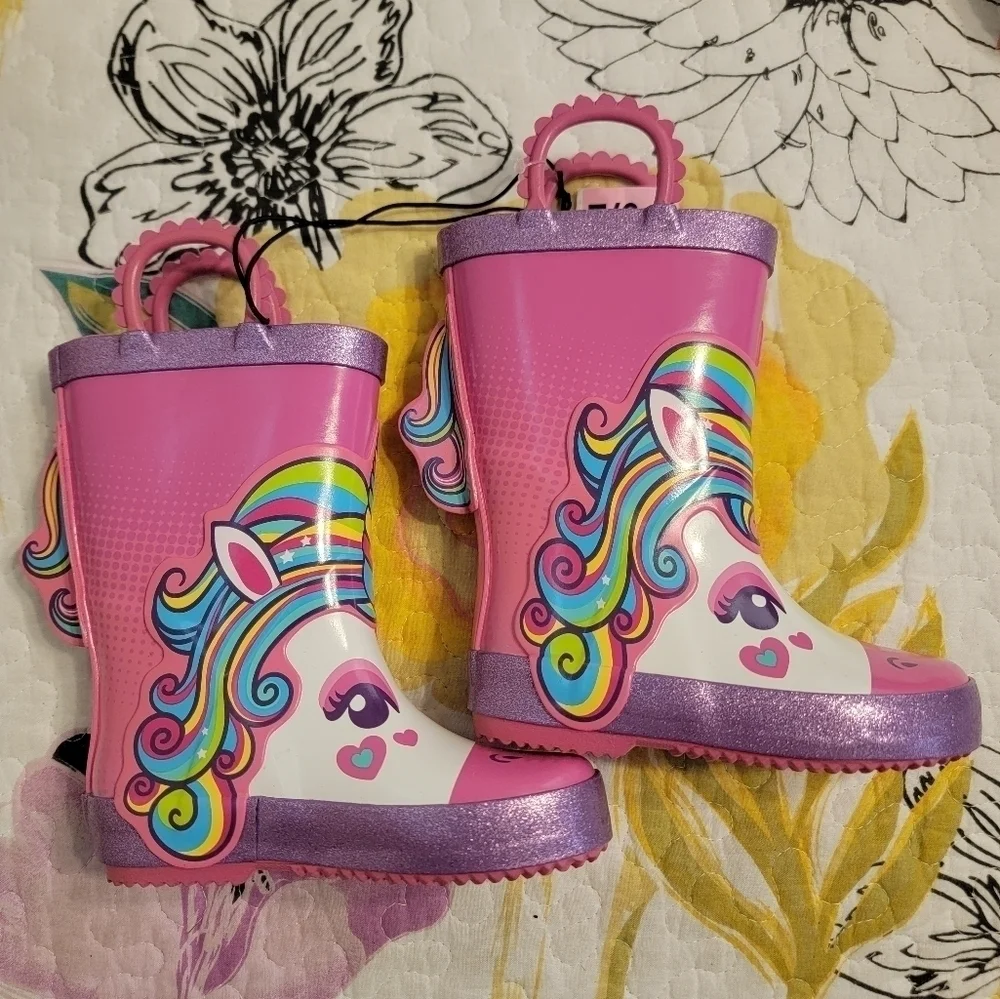 NWT Girl's Unicorn Rain Boots